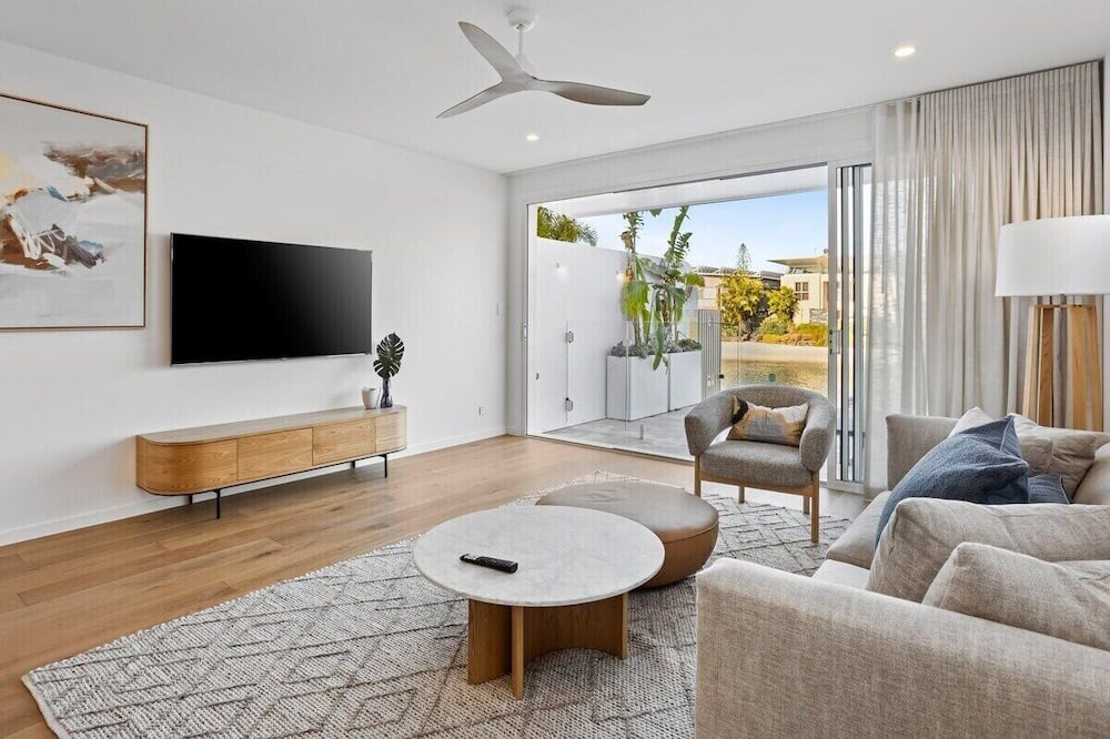 Photo of Livingroom in Runaway Bay