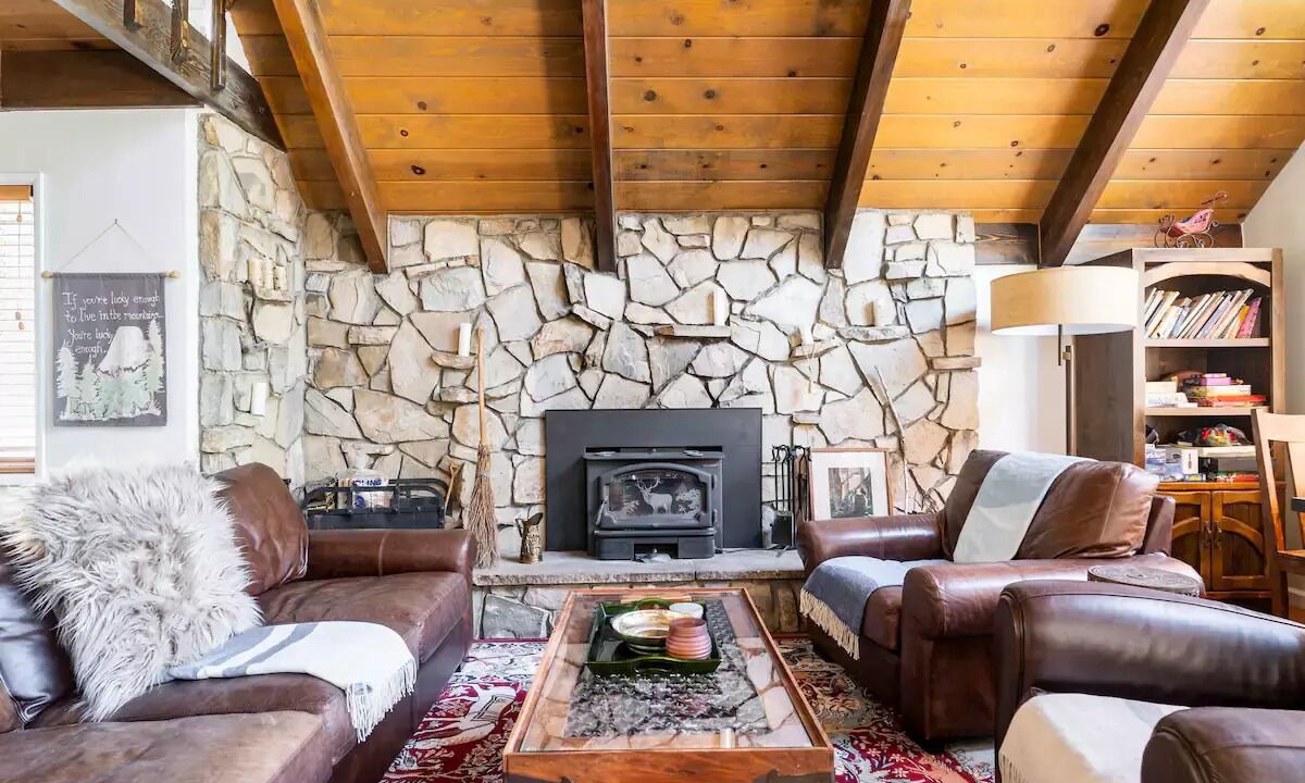 Photo of Livingroom in Idyllwild