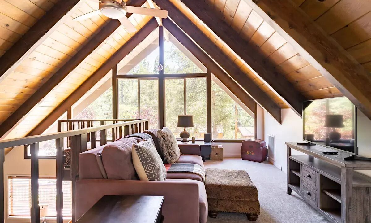 Photo of Livingroom in Idyllwild