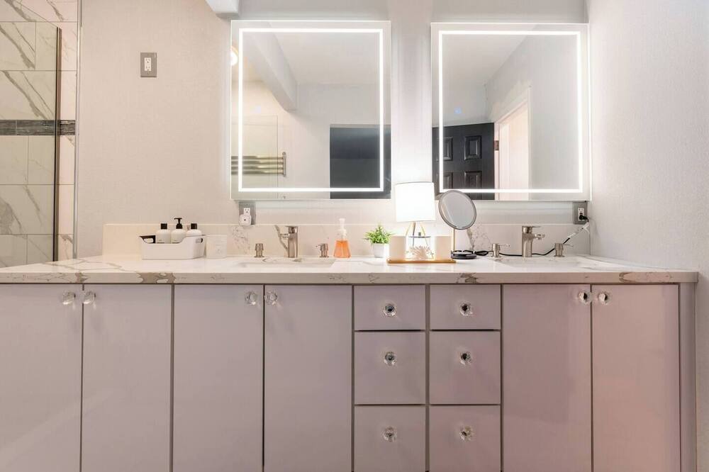 Photo of Kitchen in Rancho Oakey