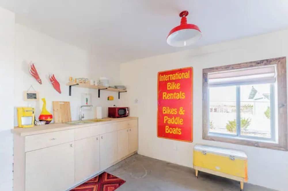 Photo of Kitchen in Twentynine Palms