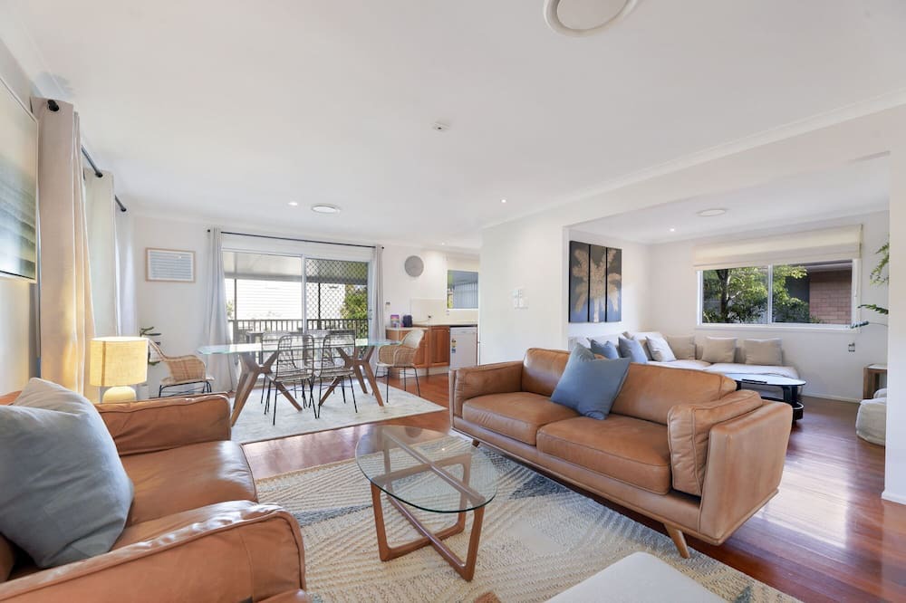 Photo of Livingroom in Mermaid Beach