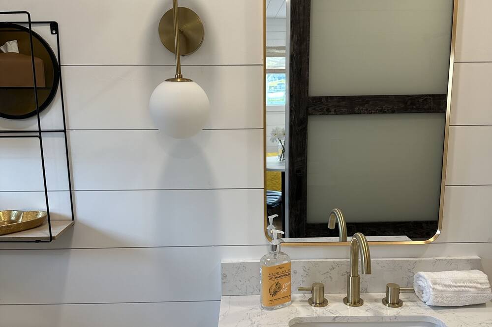 Photo of Bathroom in Springville