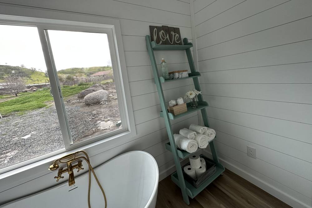 Photo of Bathroom in Springville