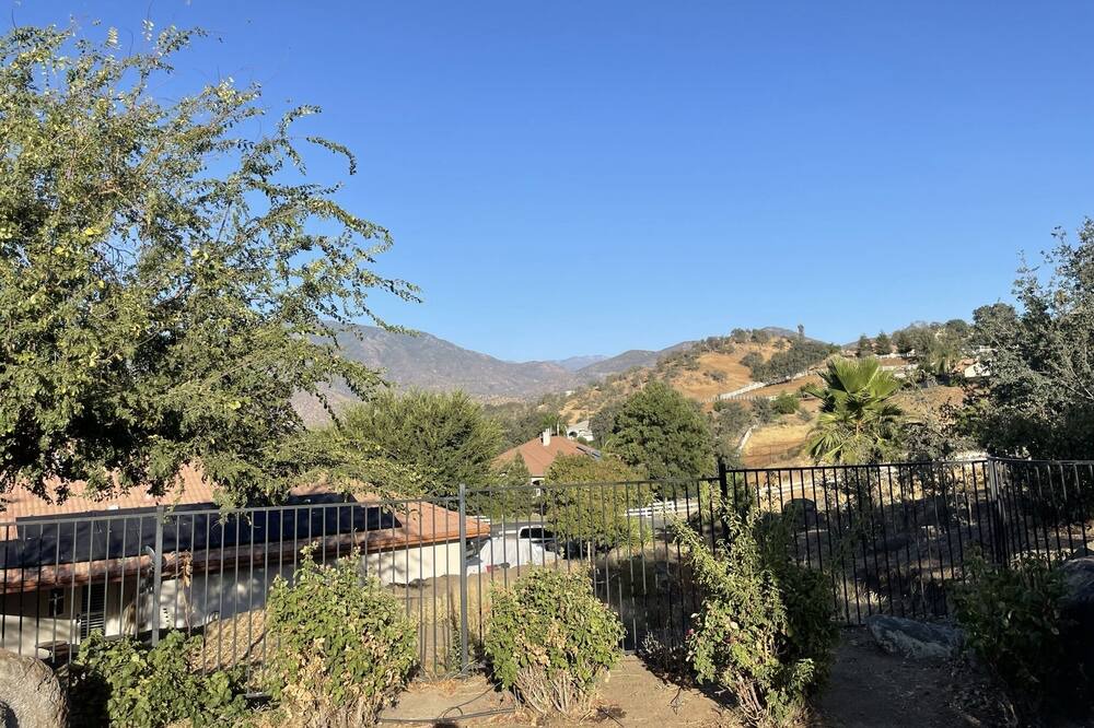 Photo of Outdoor in Springville