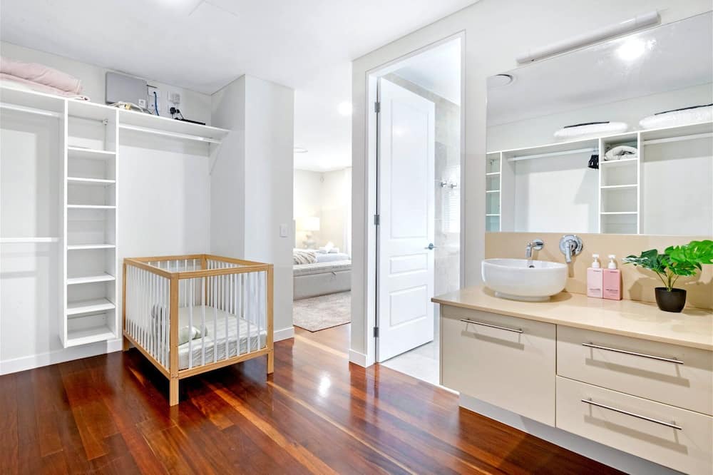 Photo of Bathroom in Mermaid Beach