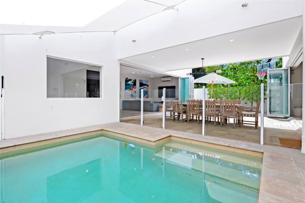 Photo of Outdoor in Mermaid Beach