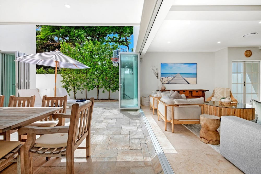 Photo of Outdoor in Mermaid Beach