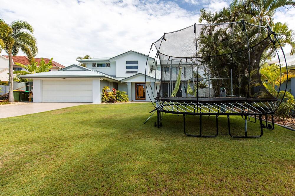 Photo of Others in Pelican Waters