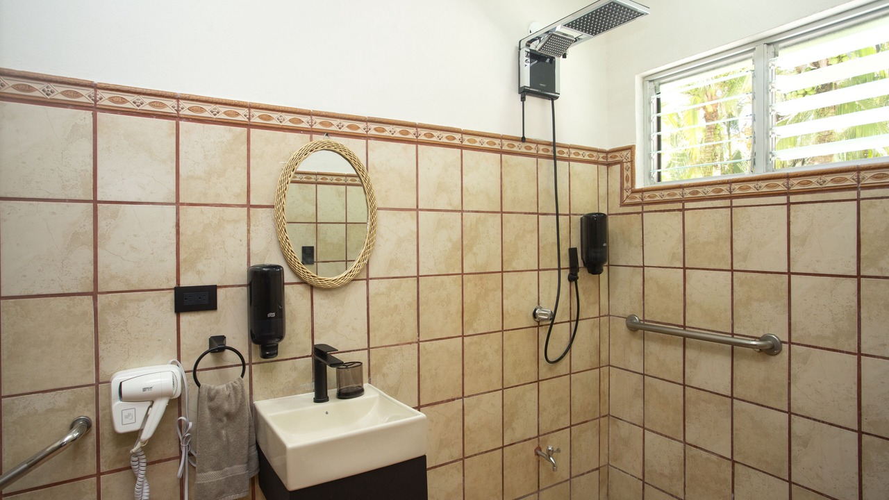 Photo of Bathroom in Manzanillo