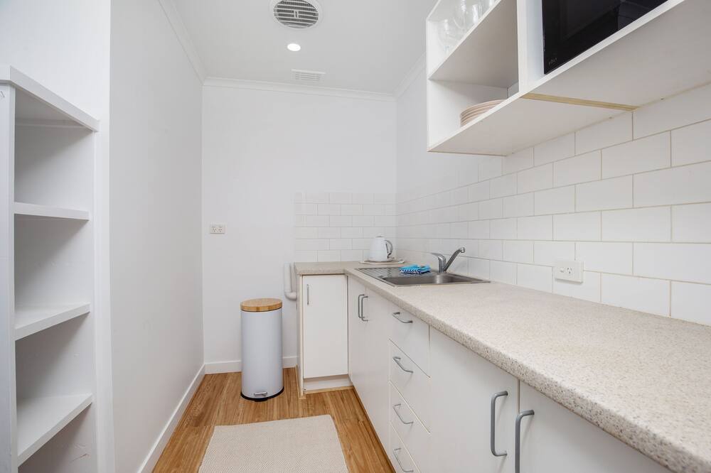 Photo of Kitchen in Burleigh Waters