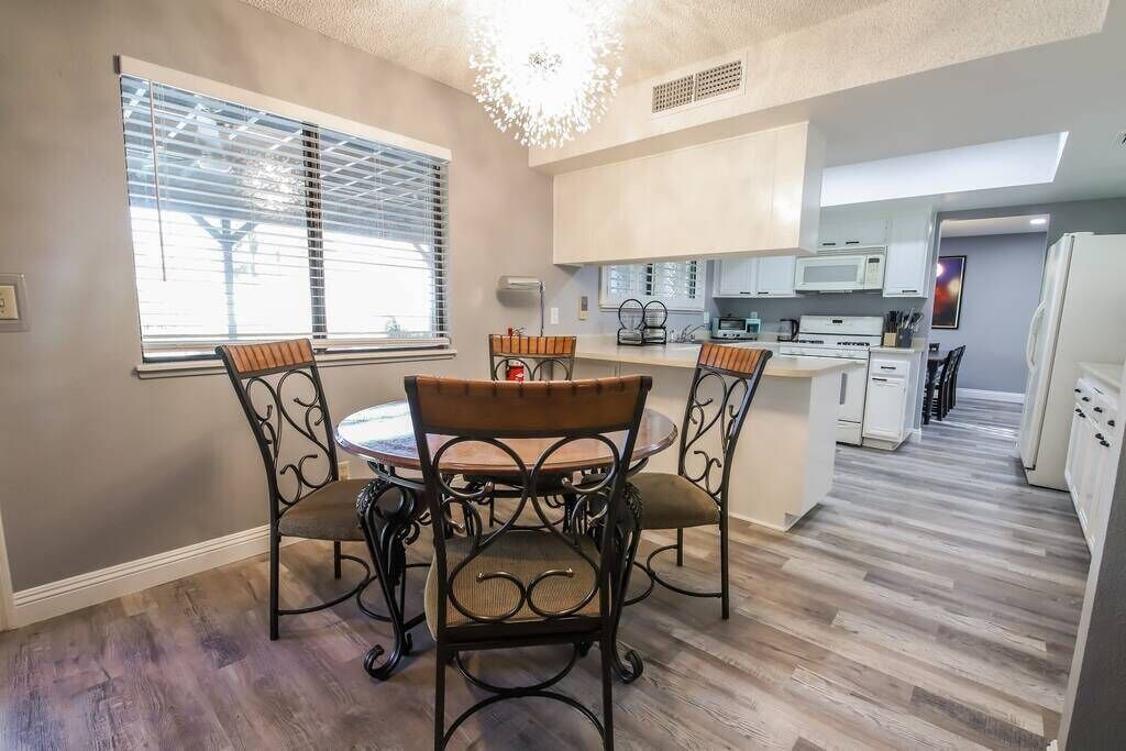 Photo of Others in Summerlin