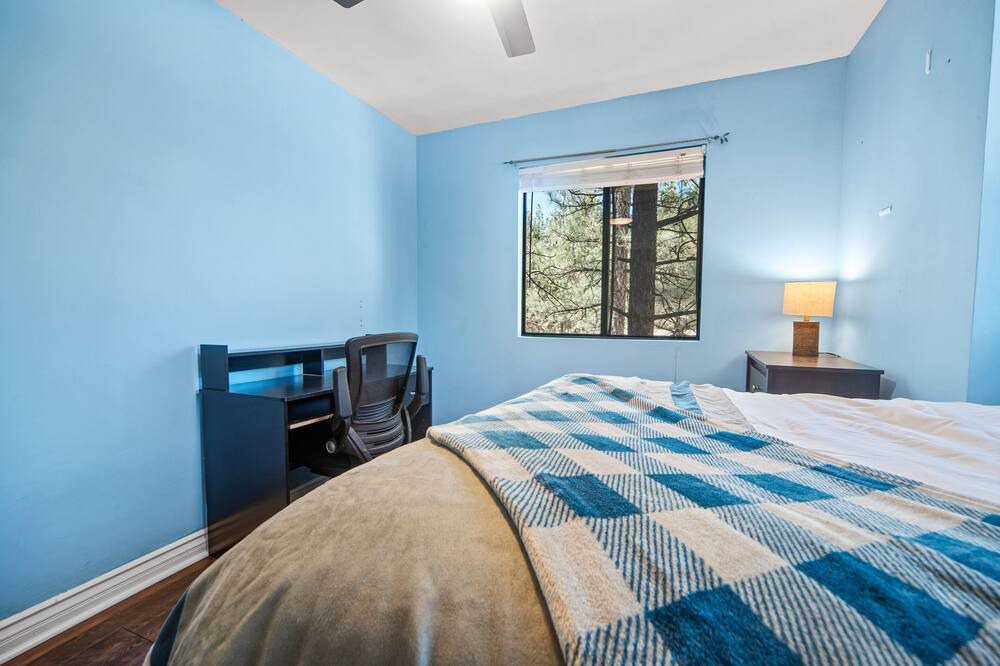 Photo of Bedroom in Woodlands