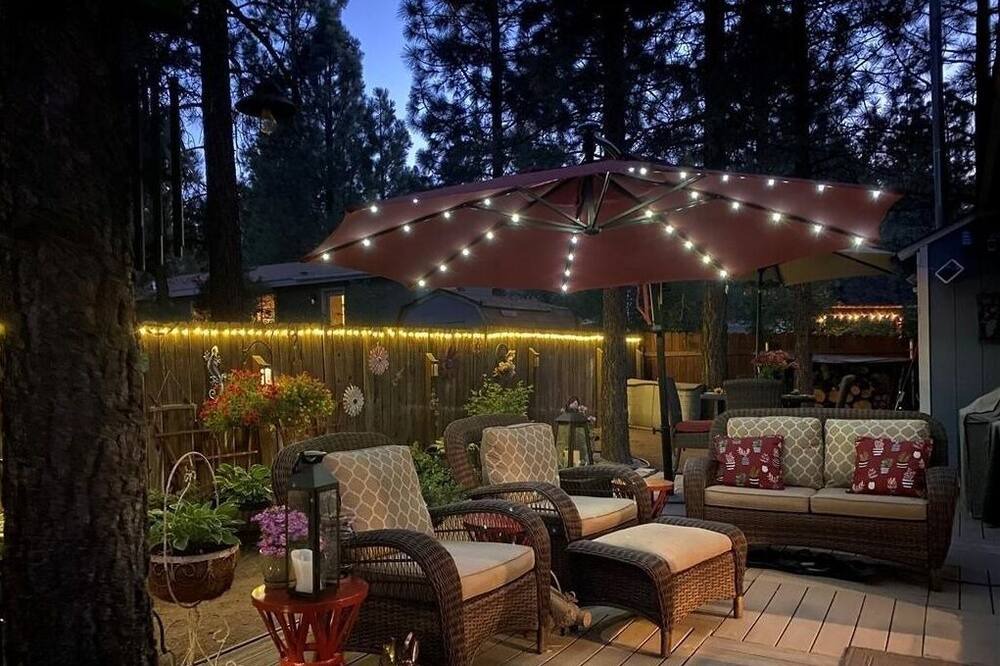 Photo of Outdoor in Woodlands