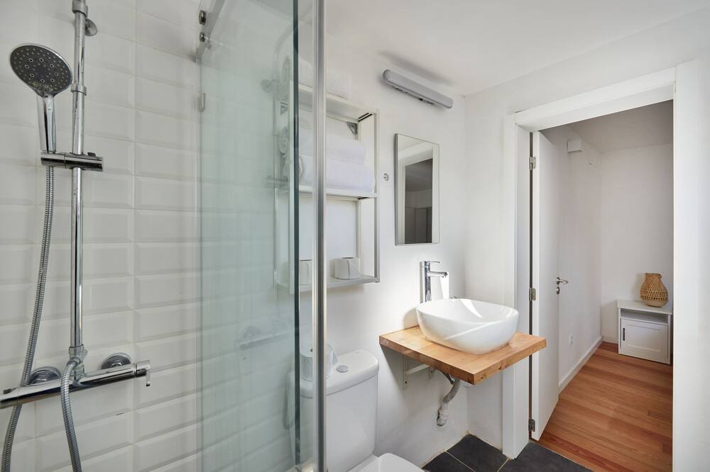 Photo of Bathroom in Evora