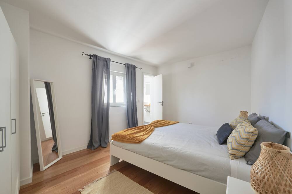 Photo of Bedroom in Evora