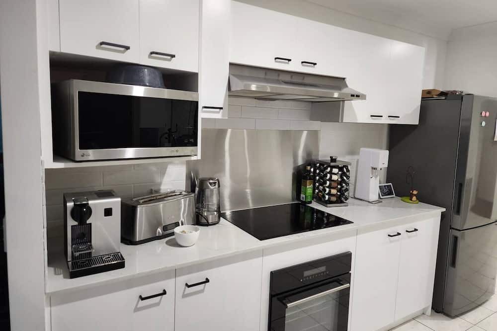 Photo of Kitchen in Molendinar