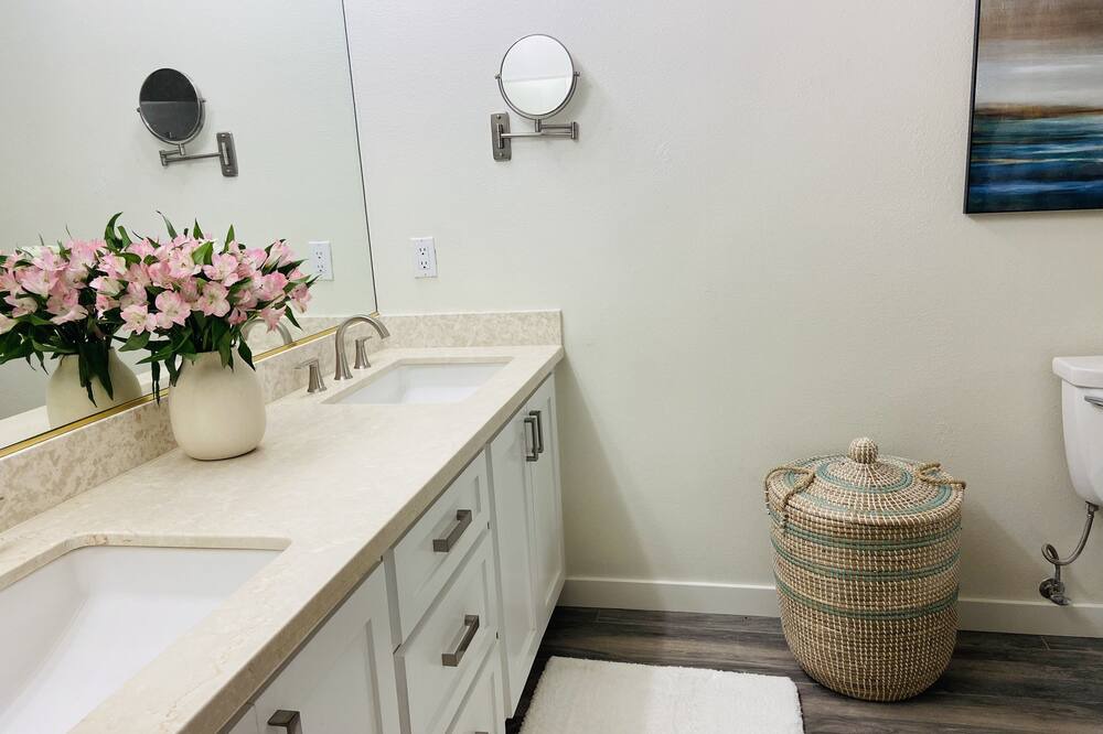 Photo of Bathroom in East Beach
