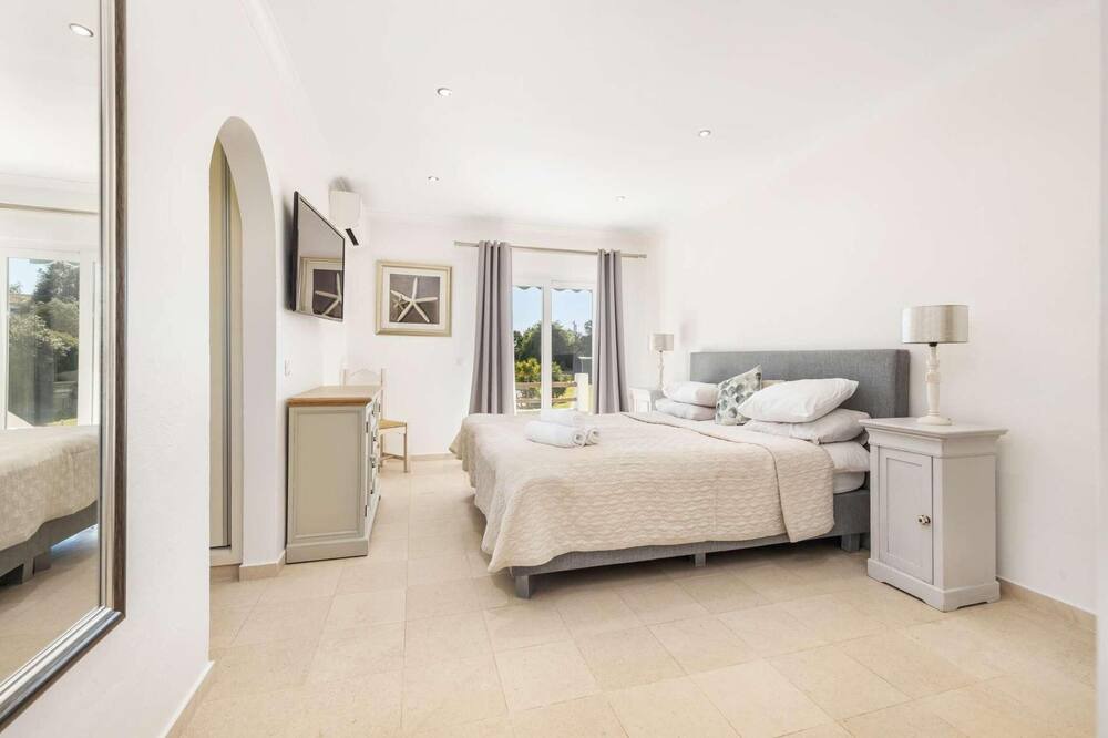 Photo of Bedroom in Sao Clemente
