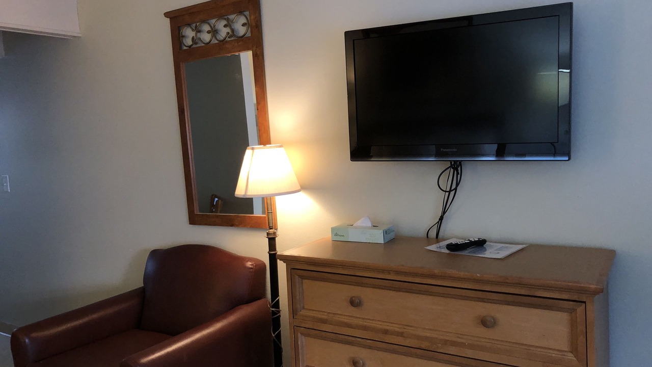 Photo of Bedroom in Lakeside Park