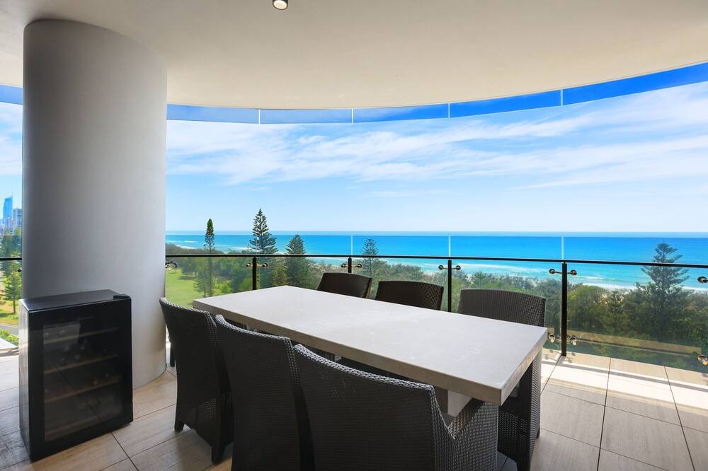 Photo of Others in Mermaid Beach