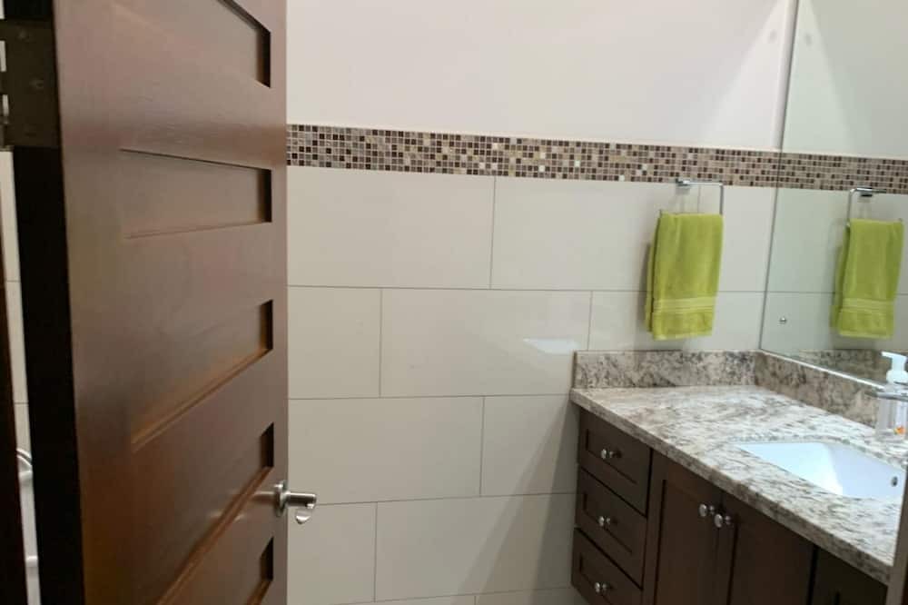 Photo of Bathroom in Ciudad Cortes