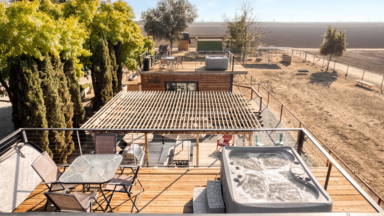 Photo of Outdoor in Tulare