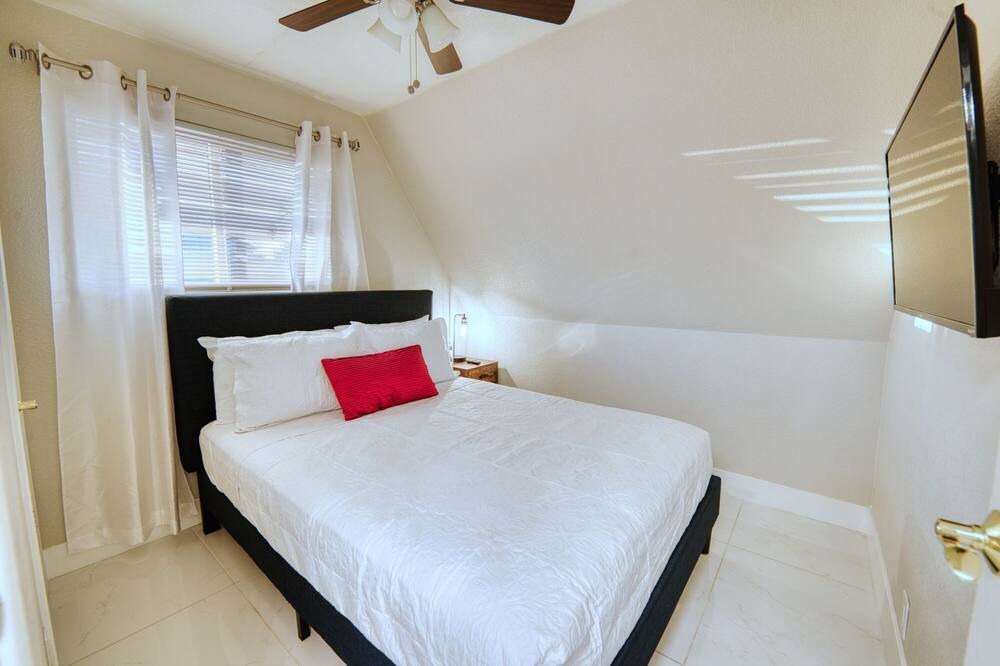 Photo of Bedroom in Winchester