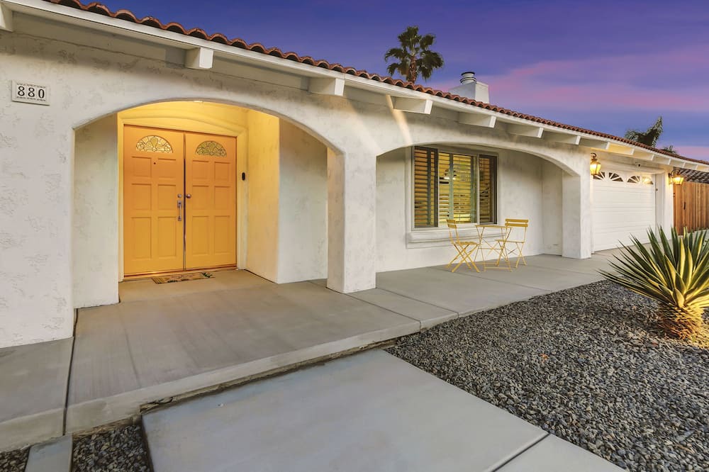 Photo of Others in Sunrise Vista Chino