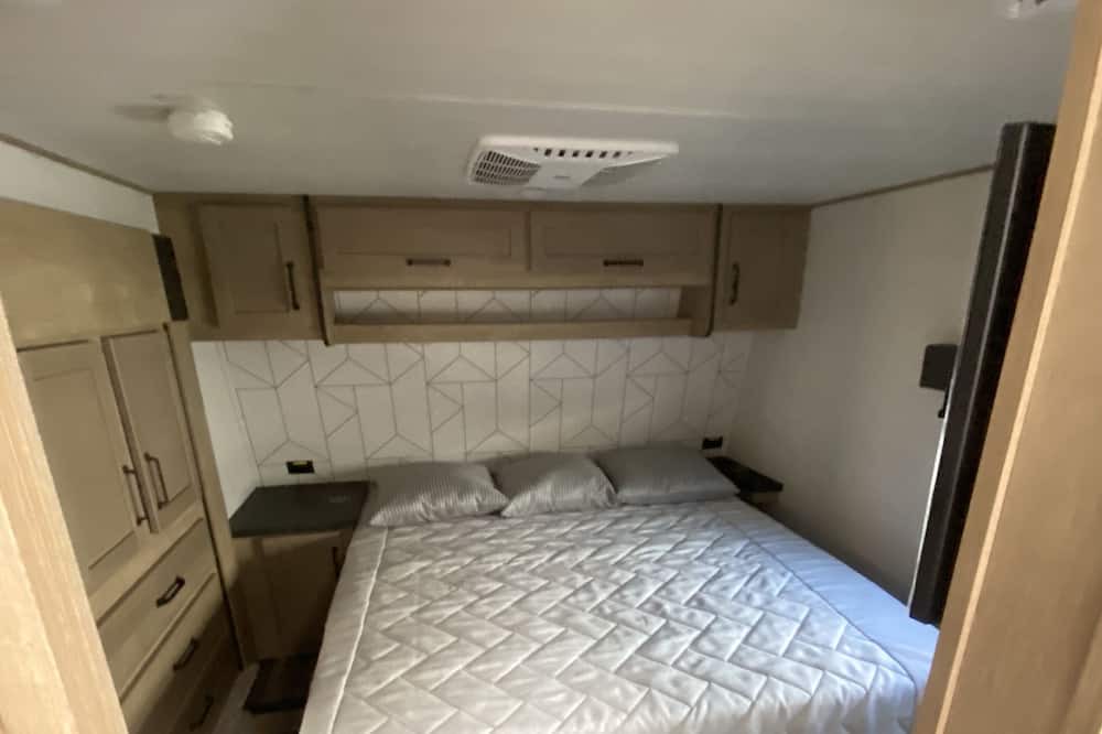 Photo of Bedroom in Seeley