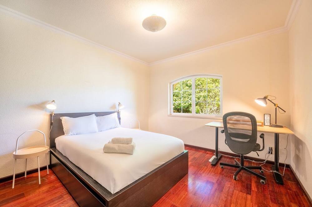 Photo of Bedroom in Sao Joao das Lampas