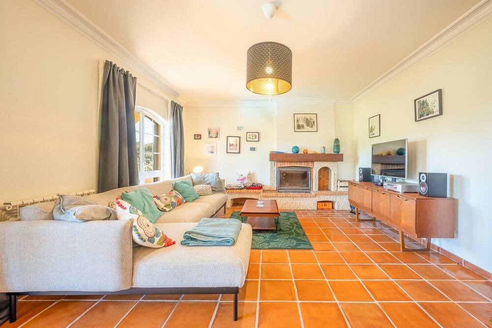 Photo of Livingroom in Sao Joao das Lampas
