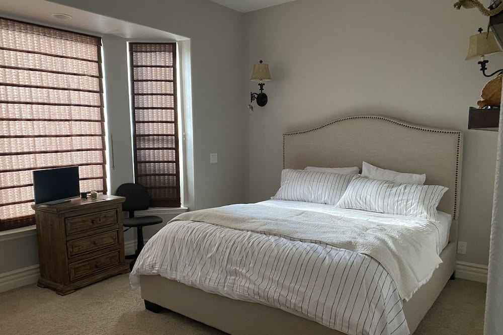 Photo of Bedroom in Madera