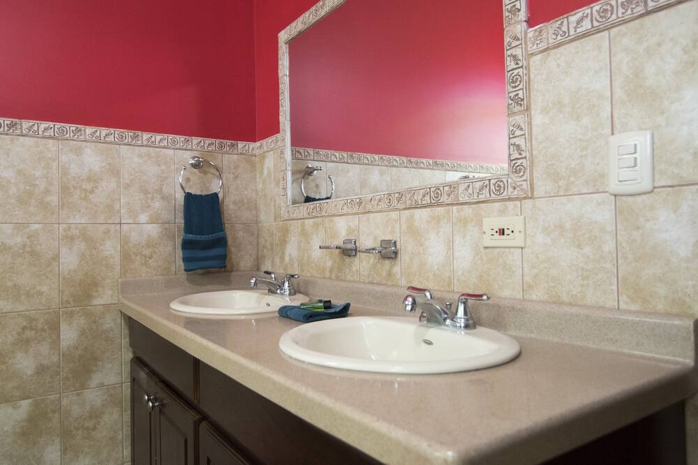 Photo of Bathroom in Playa Hermosa