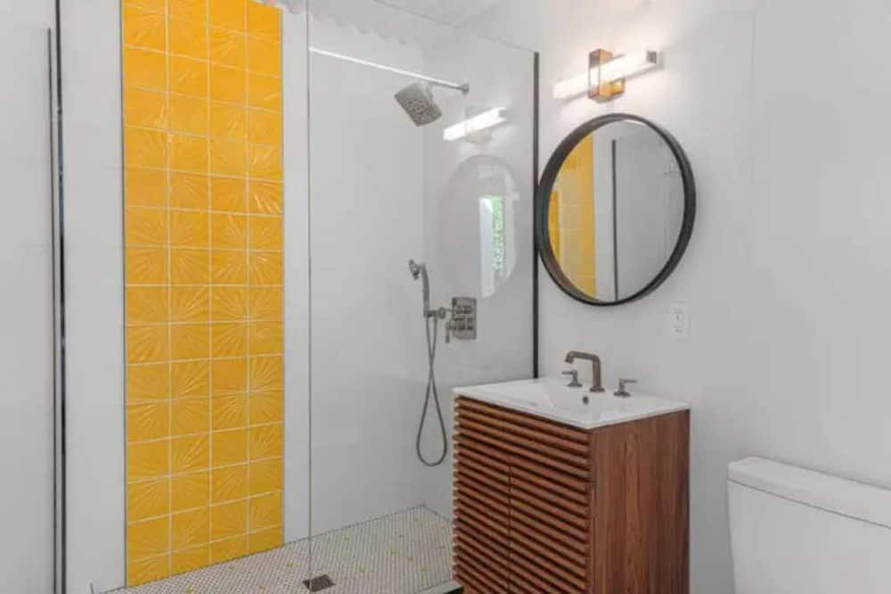 Photo of Bathroom in Baristo