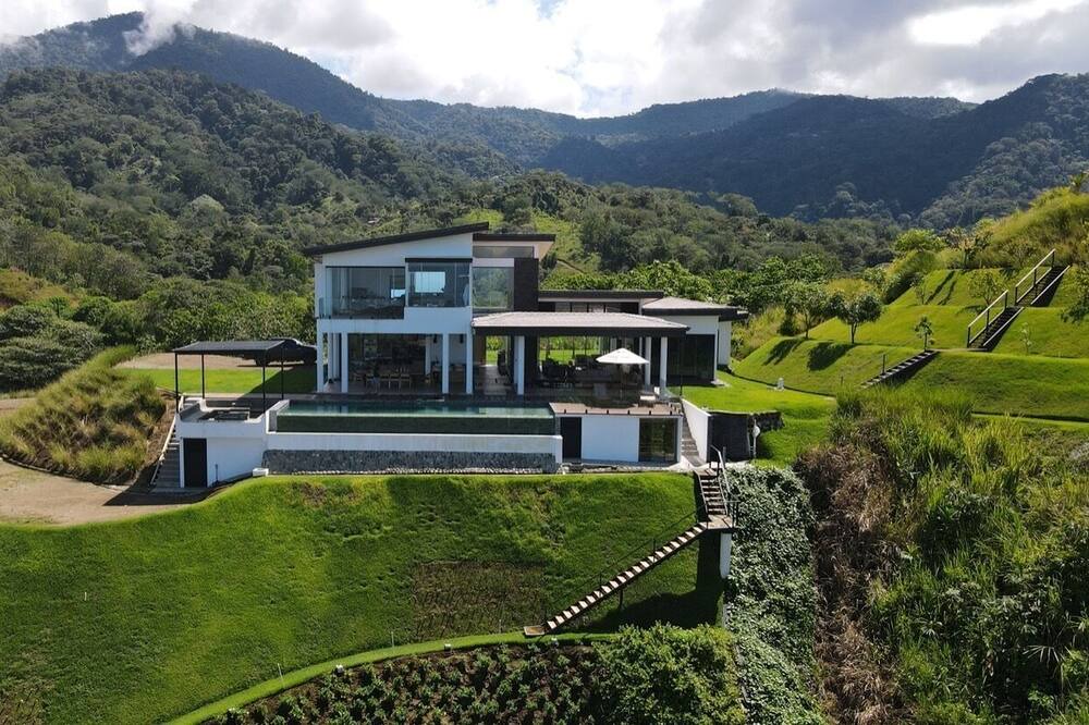 Photo of Outdoor in Ciudad Cortes