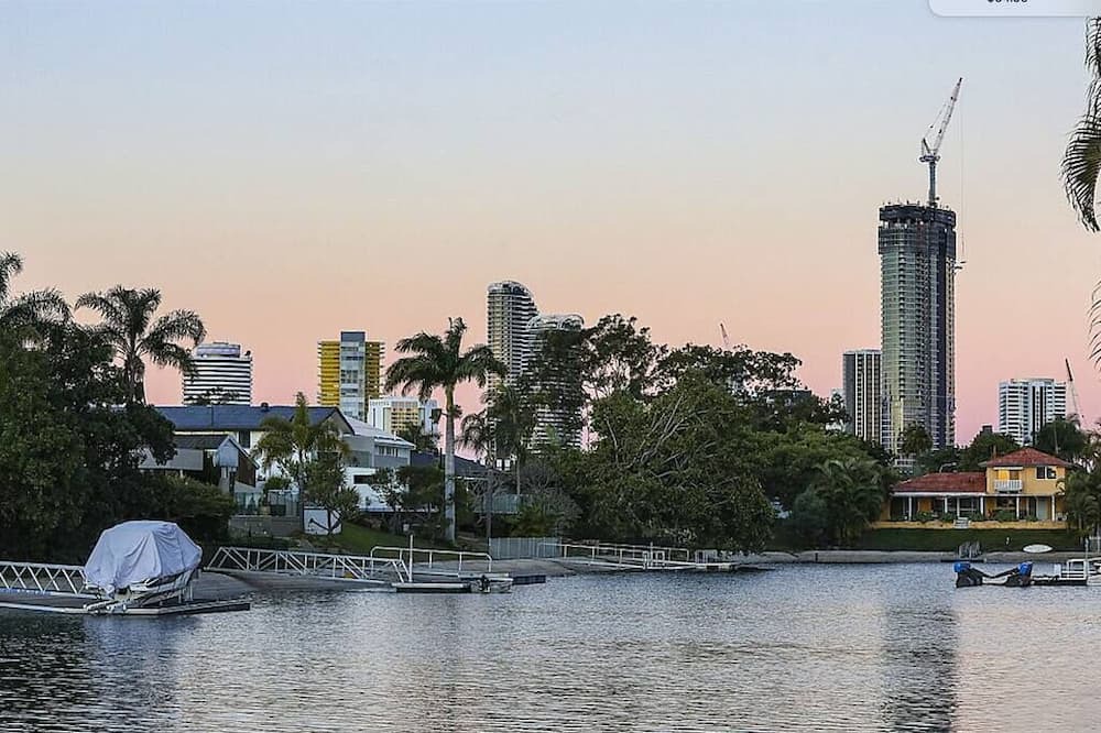 Photo of Others in Broadbeach Waters