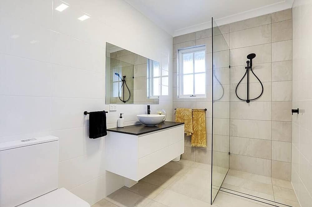 Photo of Bathroom in Broadbeach Waters