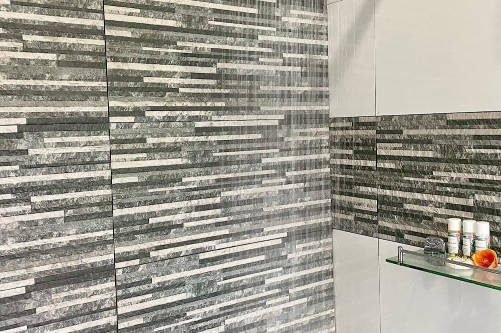 Photo of Bathroom in Lautoka