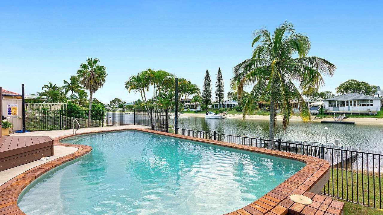 Photo of Outdoor in Mermaid Waters
