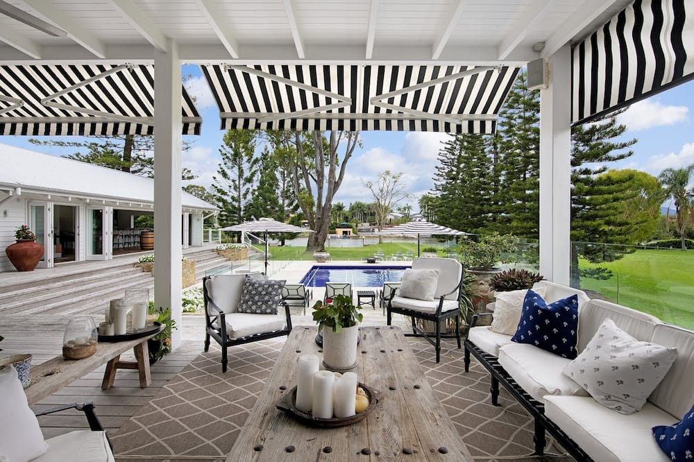 Photo of Outdoor in Ashmore