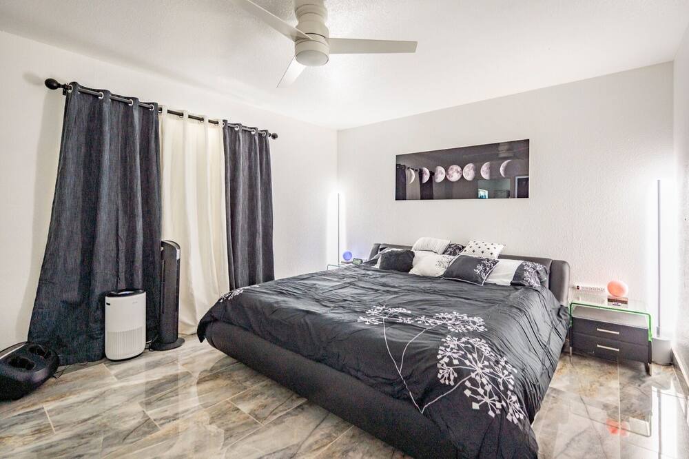 Photo of Bedroom in Paradise