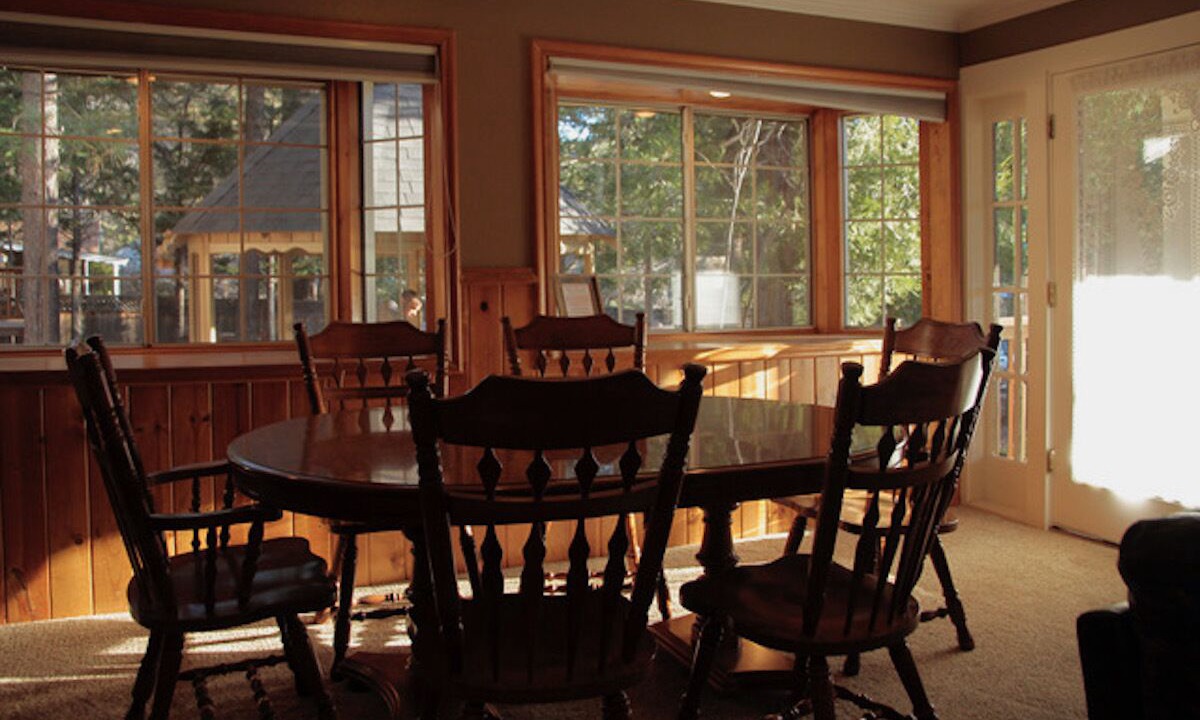 Photo of Bedroom in Idyllwild