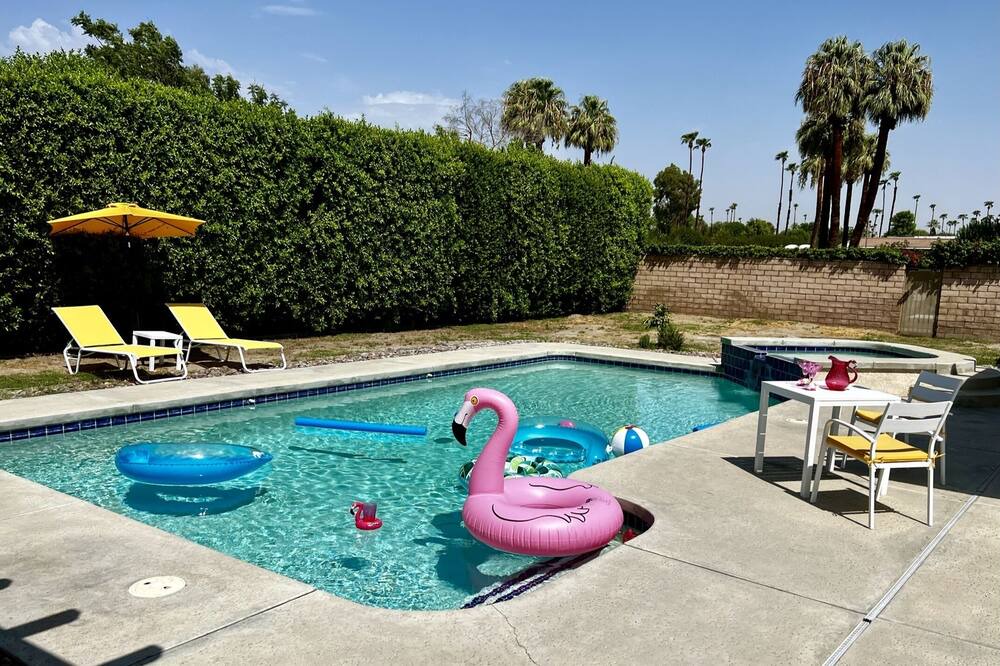 Photo of Outdoor in Palm Desert