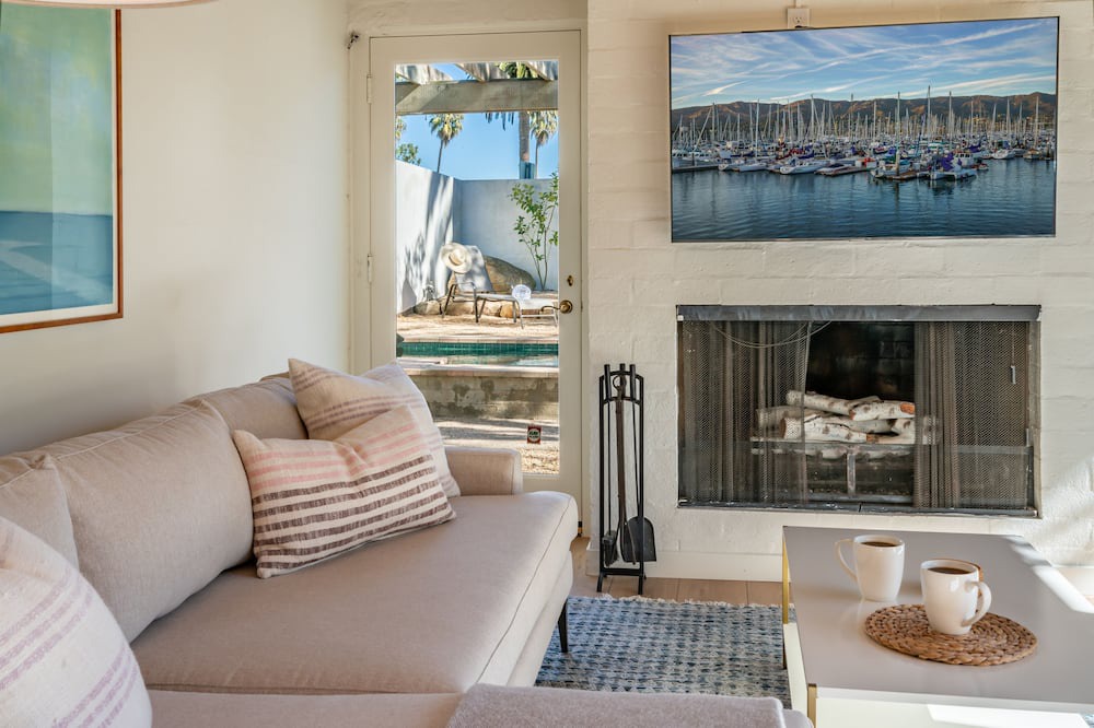 Photo of Livingroom in Montecito