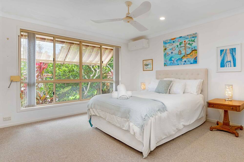 Photo of Bedroom in Ocean Shores