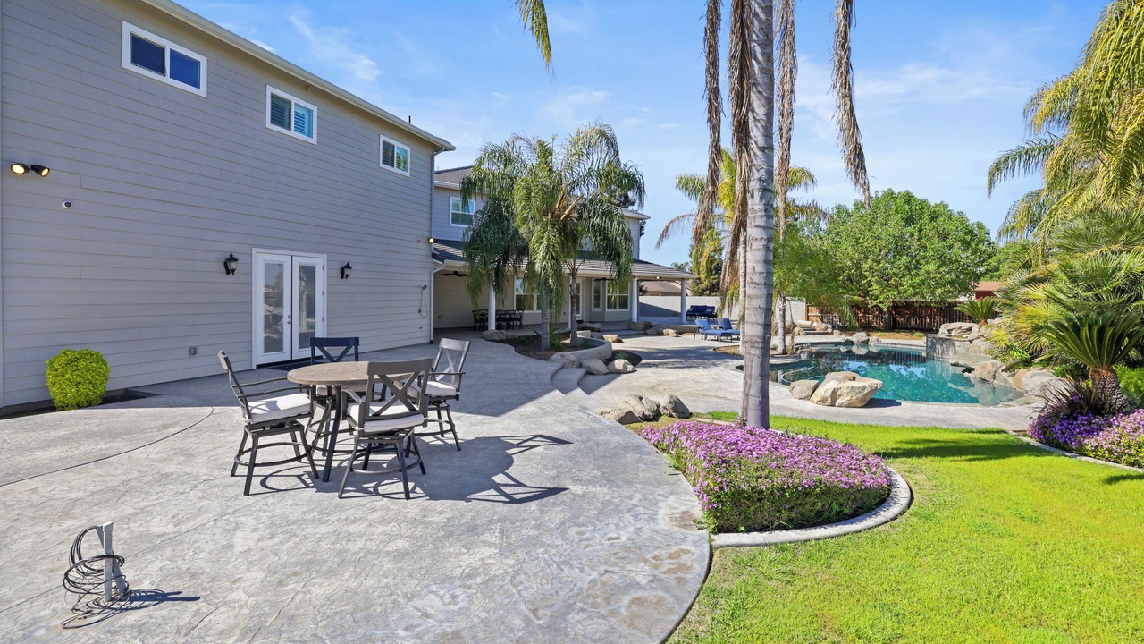Photo of Outdoor in Porterville