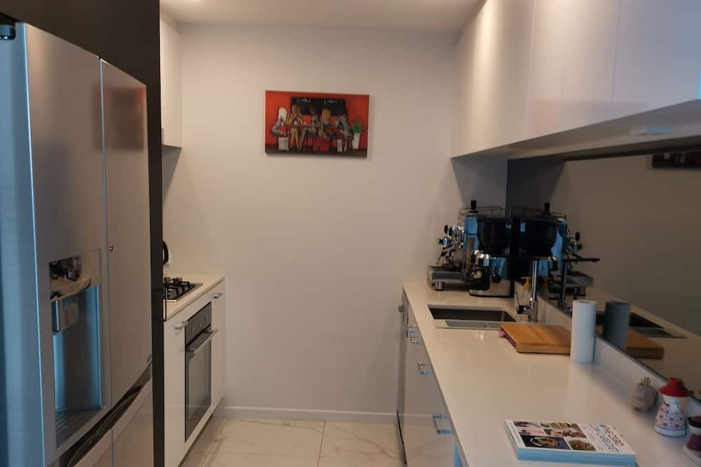 Photo of Kitchen in Biggera Waters