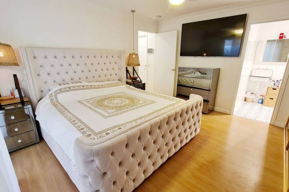 Photo of Bedroom in Robina