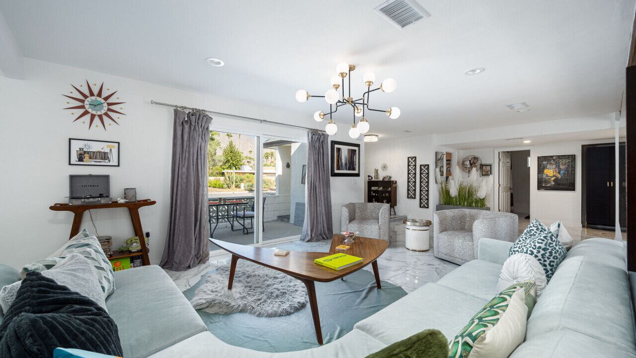 Photo of Livingroom in Deep Well Ranch